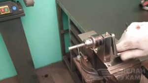 Универсальный гибочный станок для работы с металлом Универсальный гибочный станок для работы с металлом